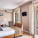 Villa Alfresco Luxury With Heated Pool