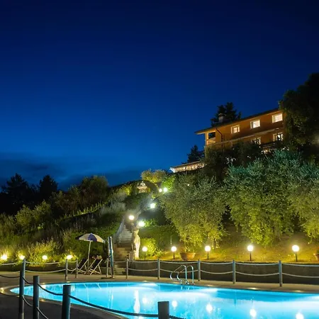 Alfresco Luxury With Heated Pool Villa *