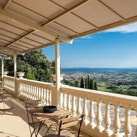 Вилла Alfresco Luxury With Heated Pool *