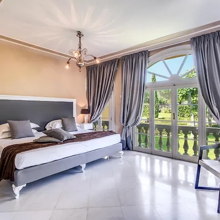 Alfresco Luxury With Heated Pool * Монтекатини-Терме