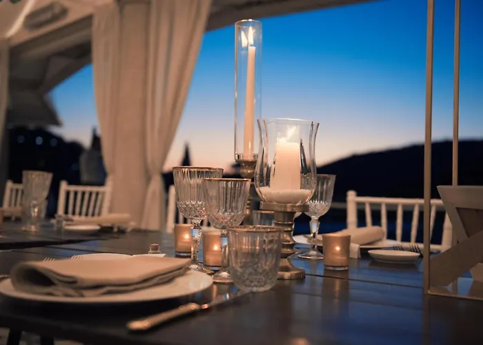 Alfresco Luxury With Heated Pool モンテカティーニ・テルメ