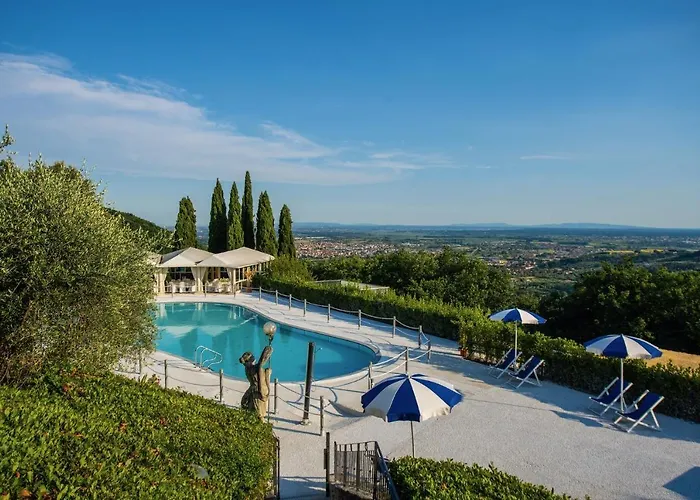 Alfresco Luxury With Heated Pool ヴィラ