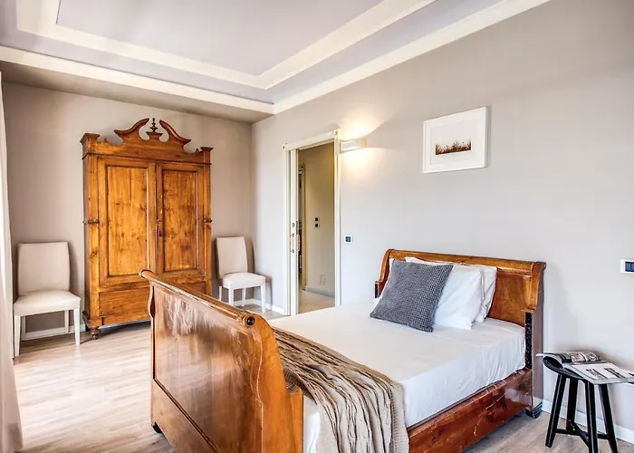 Alfresco Luxury With Heated Pool * モンテカティーニ・テルメ