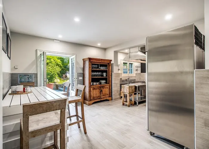 ヴィラ Alfresco Luxury With Heated Pool *