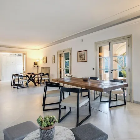 Alfresco Luxury With Heated Pool *